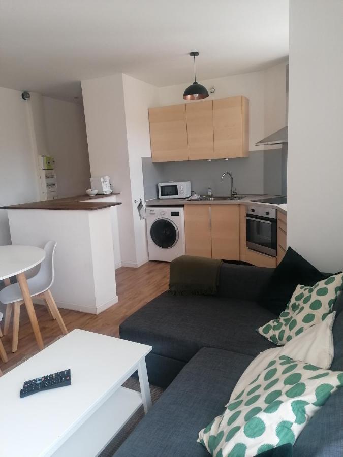 Chez La Reg'- Aux Pieds De La Cathedrale Apartment Reims Ngoại thất bức ảnh